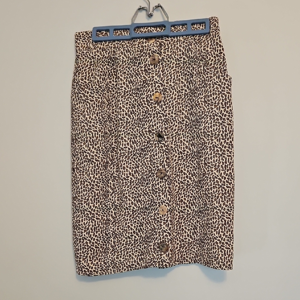 Chic Animal Print Pencil Skirt
